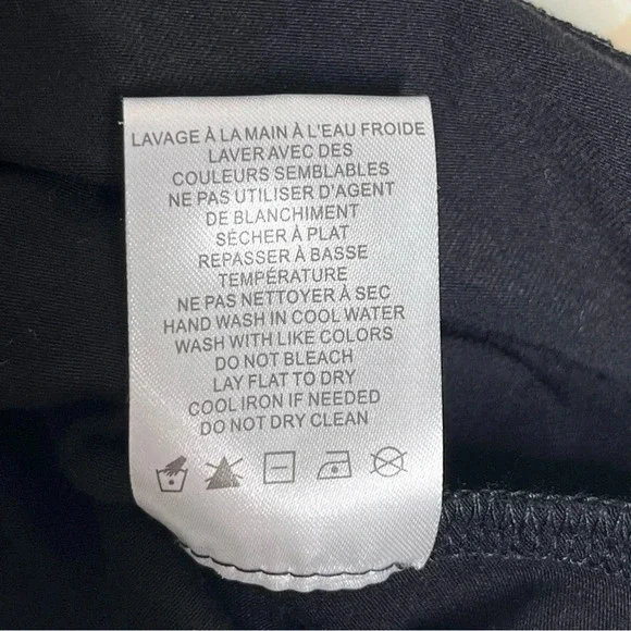 Bailey 44 NWT Black Crop Top with Cowl Neck and White Flower Embellishment Large - Picture 11 of 11